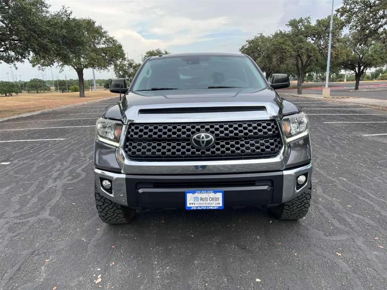 toyota tundra 2018 5TFEY5F19JX232424 image toyota tundra 2018 5TFEY5F19JX232424 image
