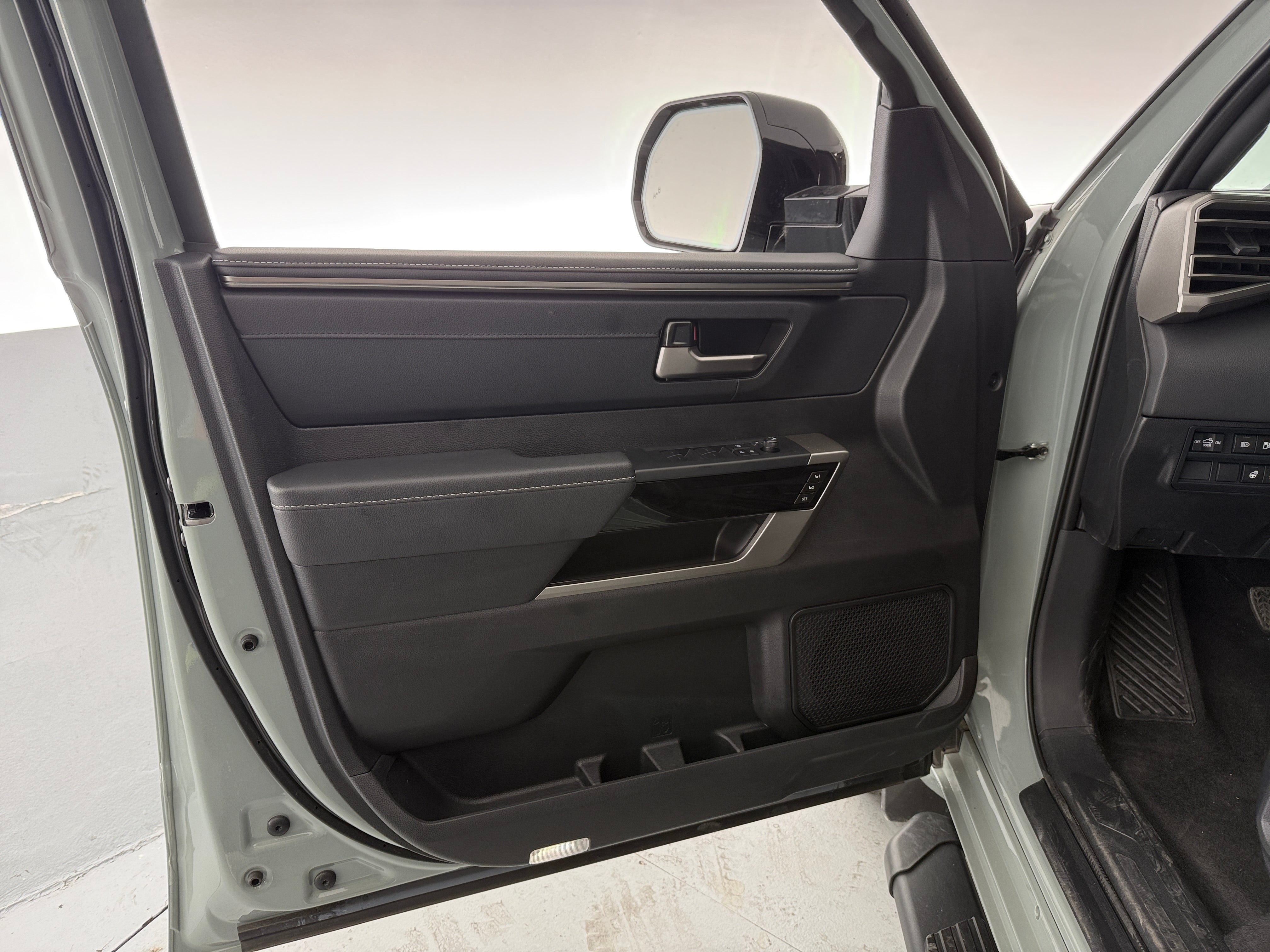 toyota tundra 2026 5TFWC5DB7TX115927 image toyota tundra 2026 5TFWC5DB7TX115927 image