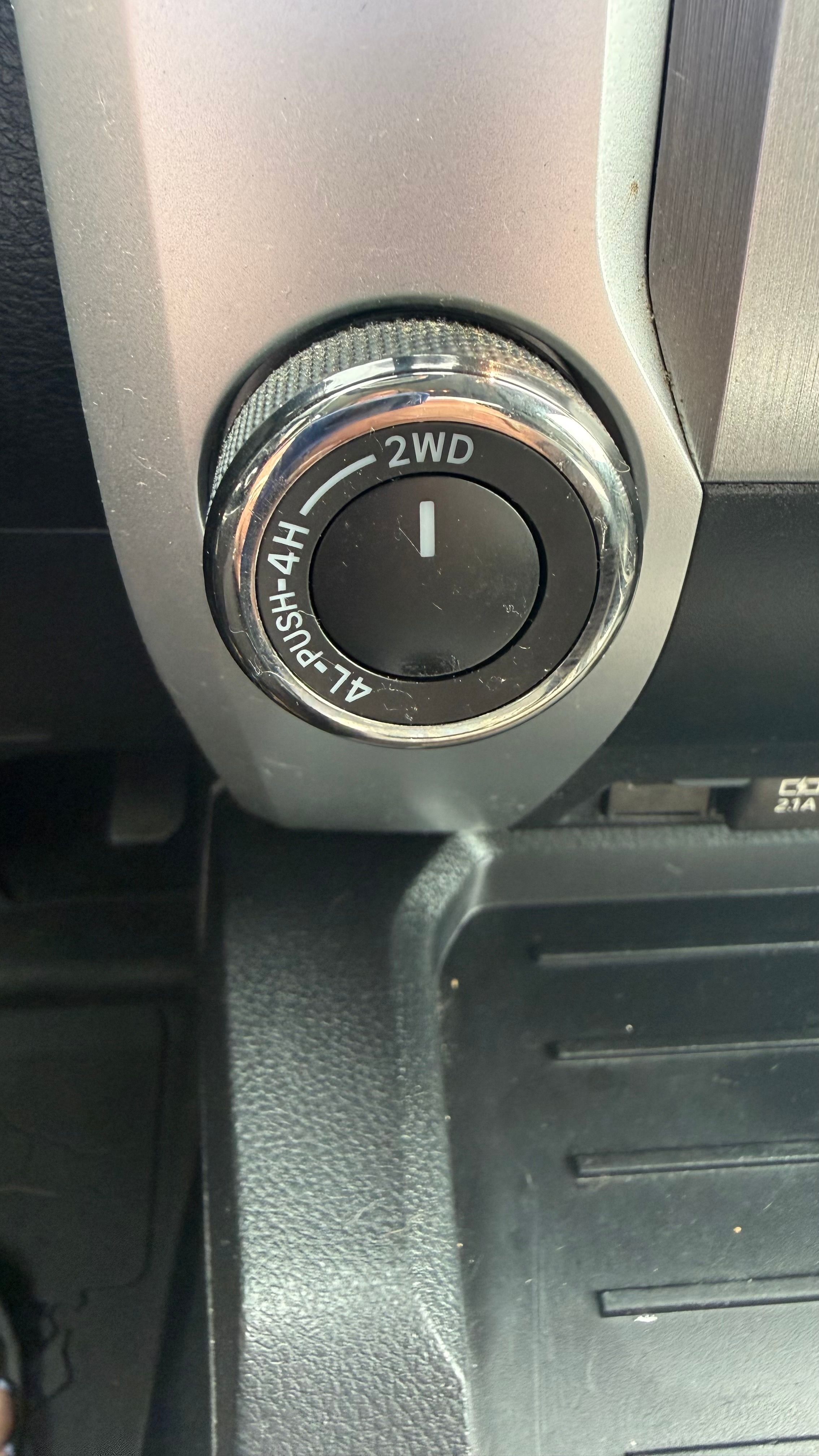 toyota tundra 2021 5TFDY5F11MX037501 image toyota tundra 2021 5TFDY5F11MX037501 image
