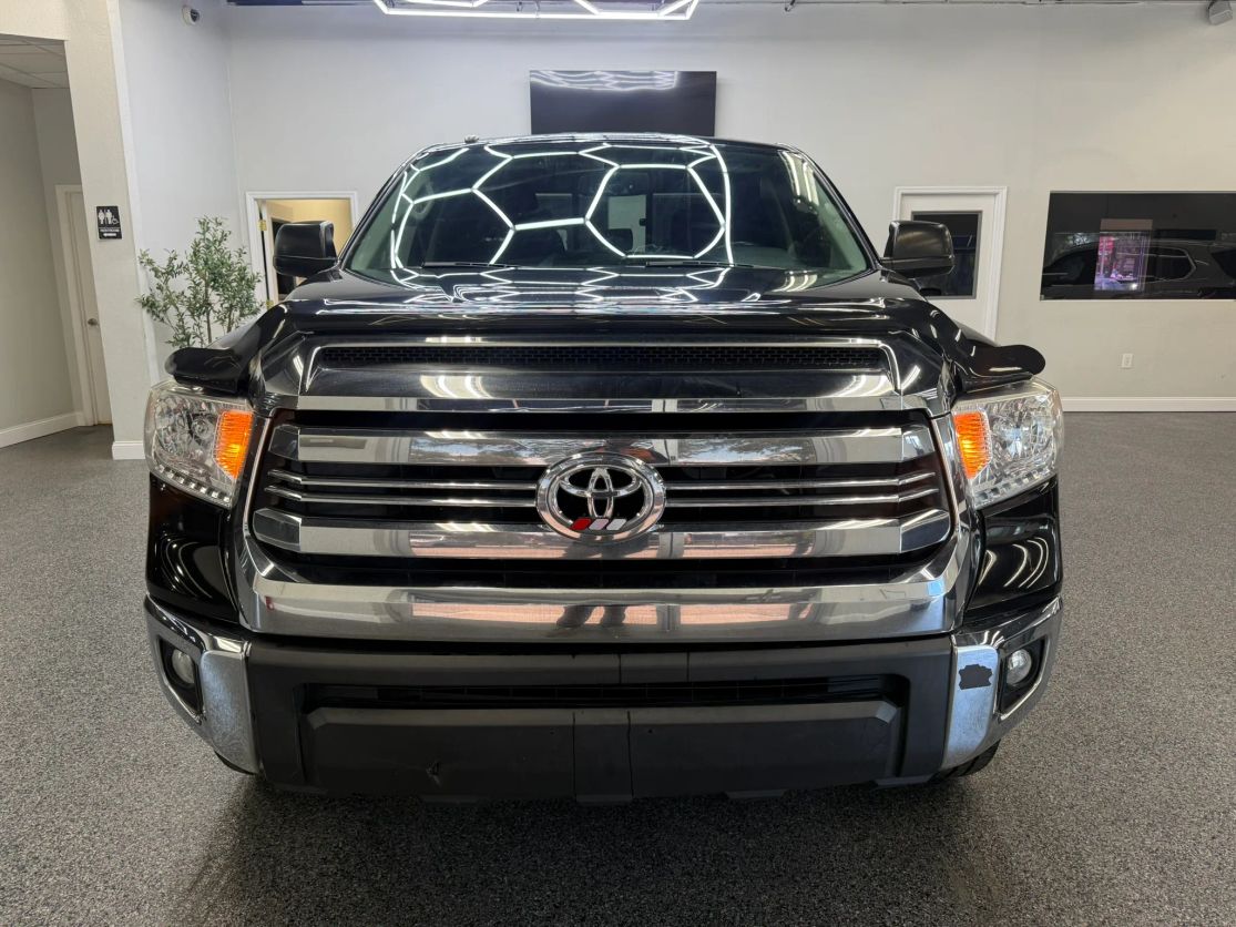 toyota tundra 2017 5TFUW5F18HX665793 image toyota tundra 2017 5TFUW5F18HX665793 image