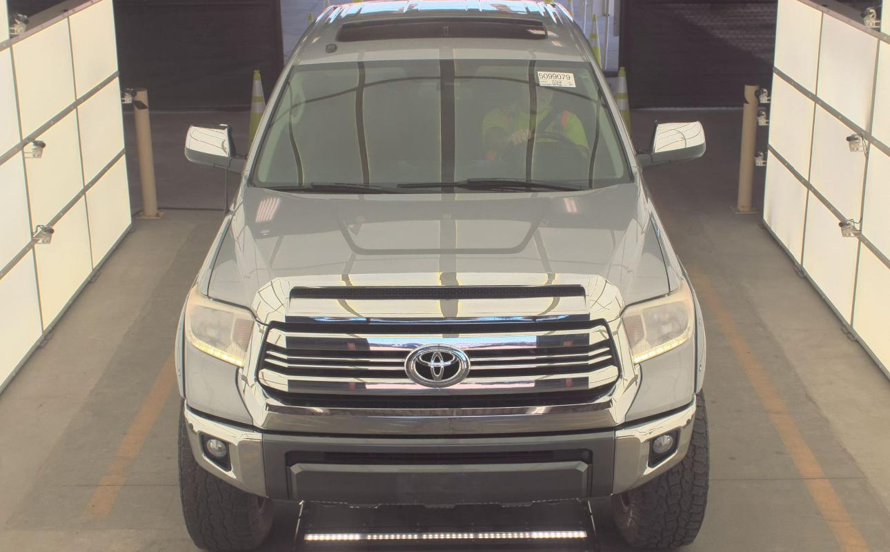 toyota tundra 2017 5TFAY5F10HX589872 image toyota tundra 2017 5TFAY5F10HX589872 image