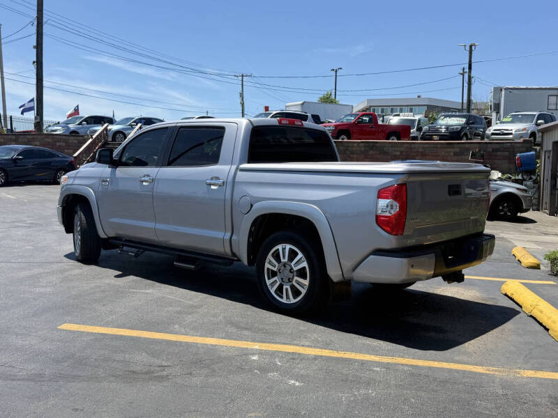 toyota tundra 2017 5TFAW5F18HX624731 image toyota tundra 2017 5TFAW5F18HX624731 image