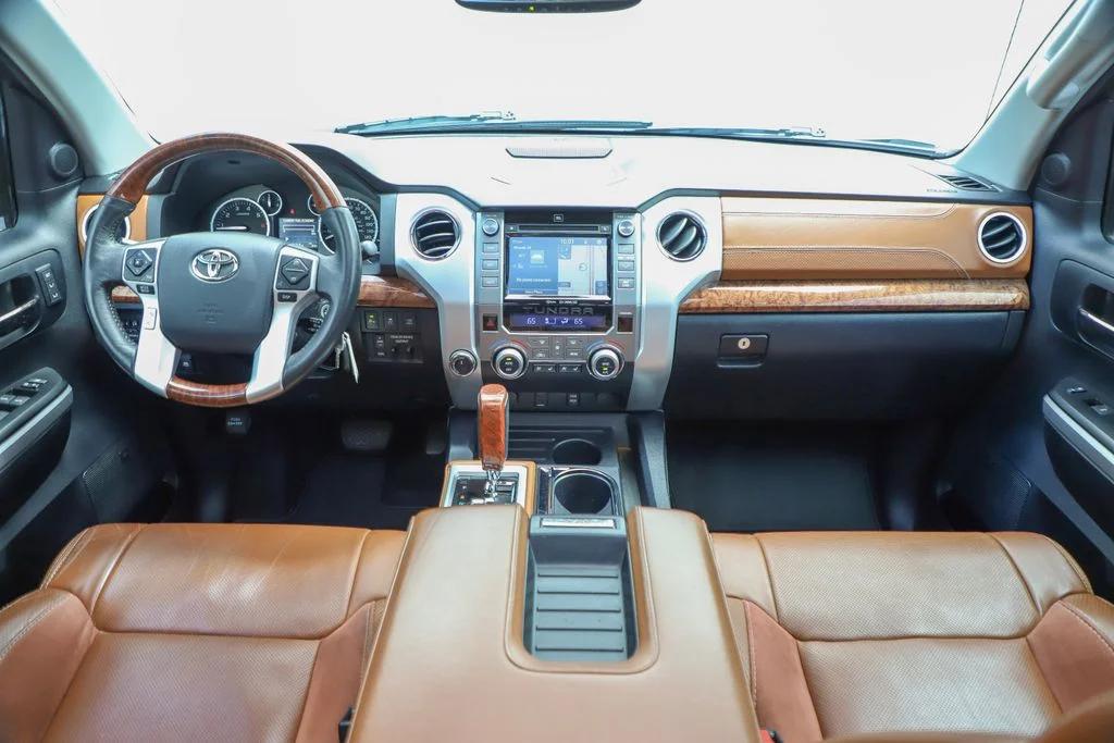 toyota tundra 2017 5TFAY5F13HX620127 image toyota tundra 2017 5TFAY5F13HX620127 image