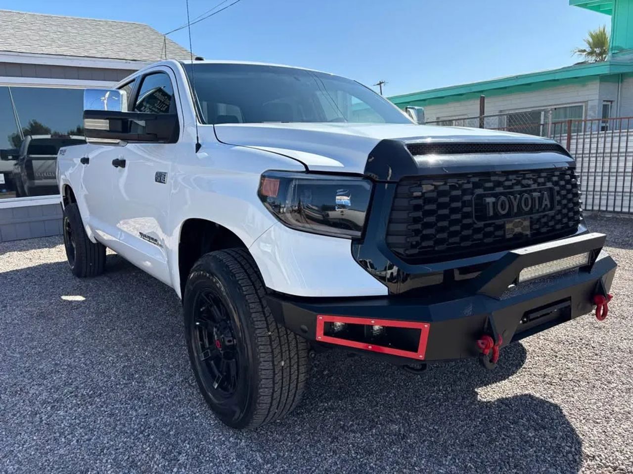 toyota tundra 2017 5TFDY5F18HX665772 image toyota tundra 2017 5TFDY5F18HX665772 image