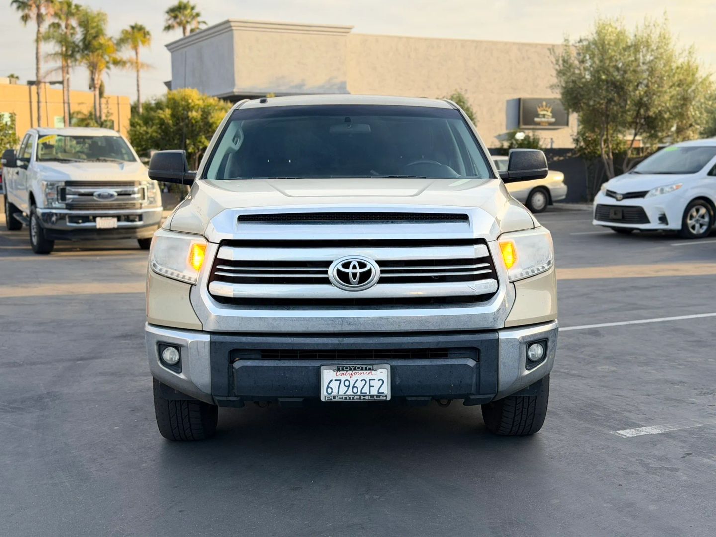 toyota tundra 2017 5TFEY5F18HX220078 image toyota tundra 2017 5TFEY5F18HX220078 image