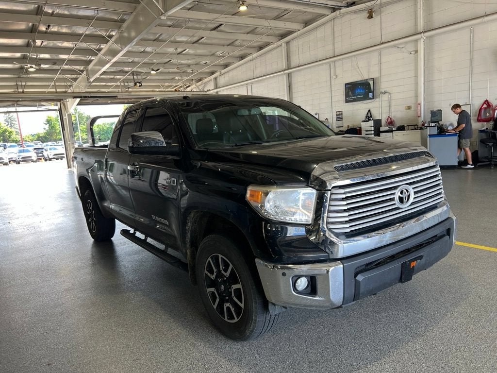 toyota tundra 2017 5TFBW5F12HX648110 image toyota tundra 2017 5TFBW5F12HX648110 image