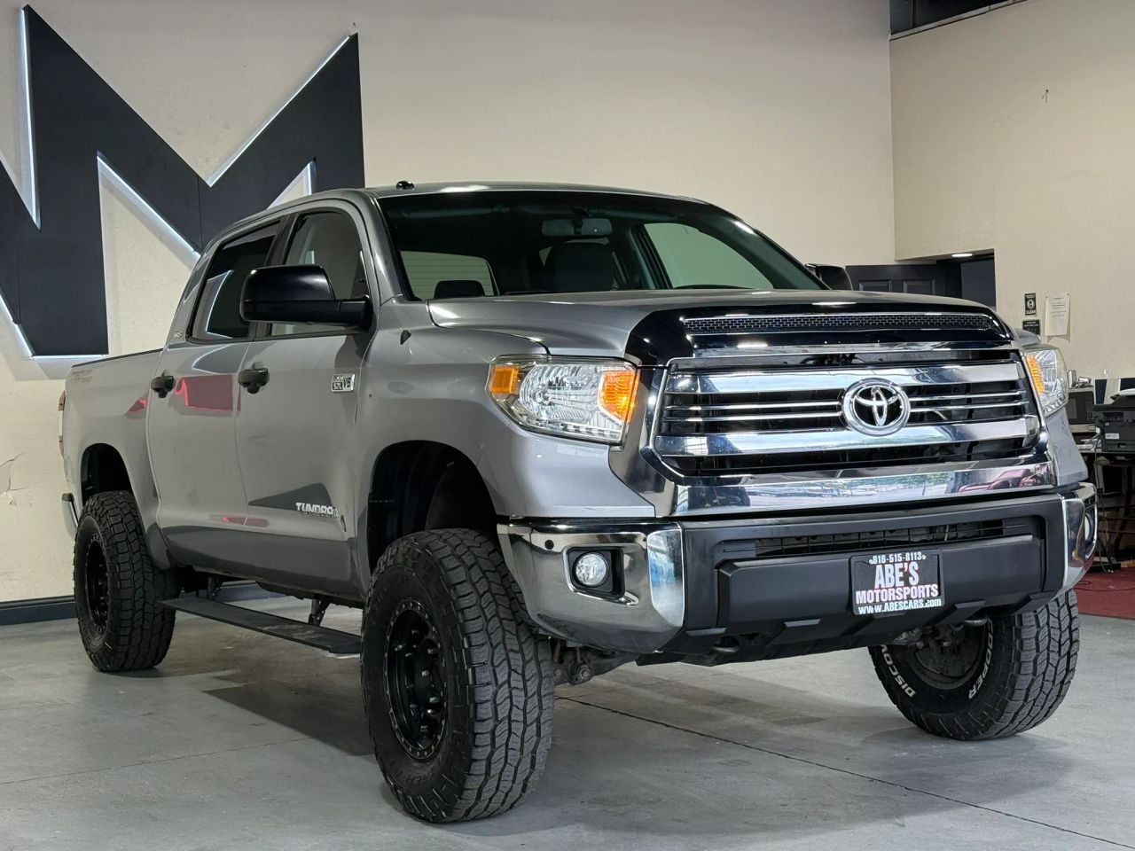 toyota tundra 2017 5TFEY5F16HX220760 image toyota tundra 2017 5TFEY5F16HX220760 image