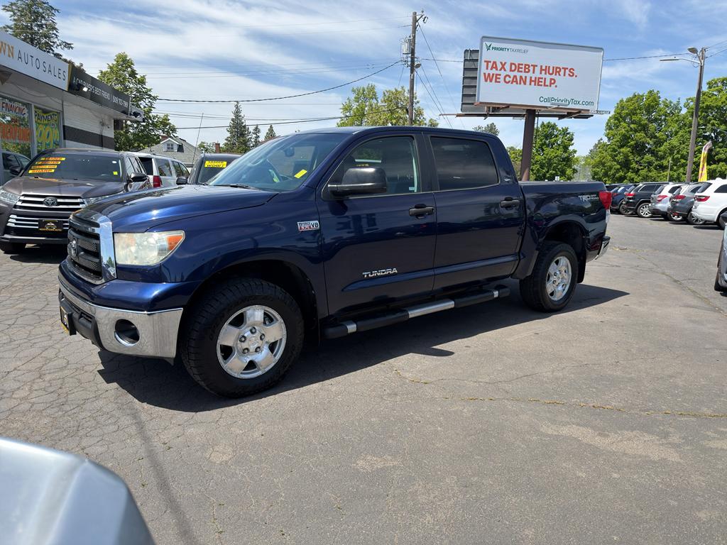 toyota tundra 2012 5TFDY5F12CX252674 image toyota tundra 2012 5TFDY5F12CX252674 image