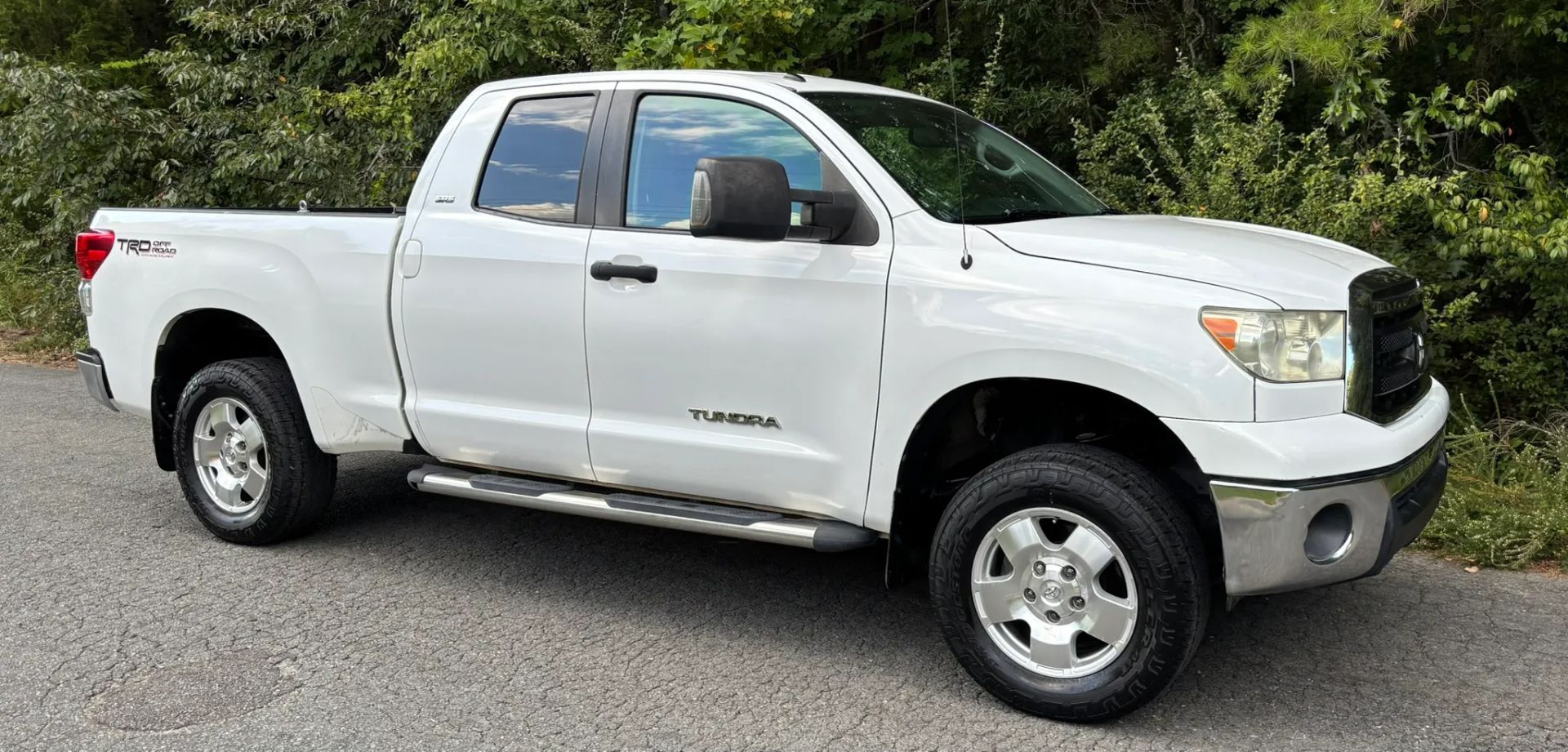 toyota tundra 2012 5TFUM5F16CX037732 image toyota tundra 2012 5TFUM5F16CX037732 image