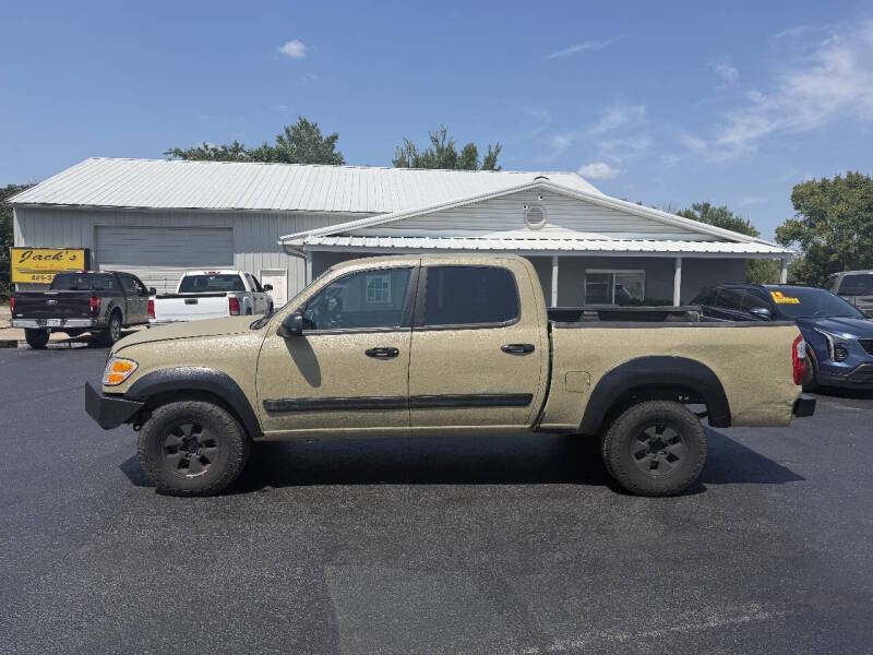 toyota tundra 2004 5TBDT44184S435640 image toyota tundra 2004 5TBDT44184S435640 image
