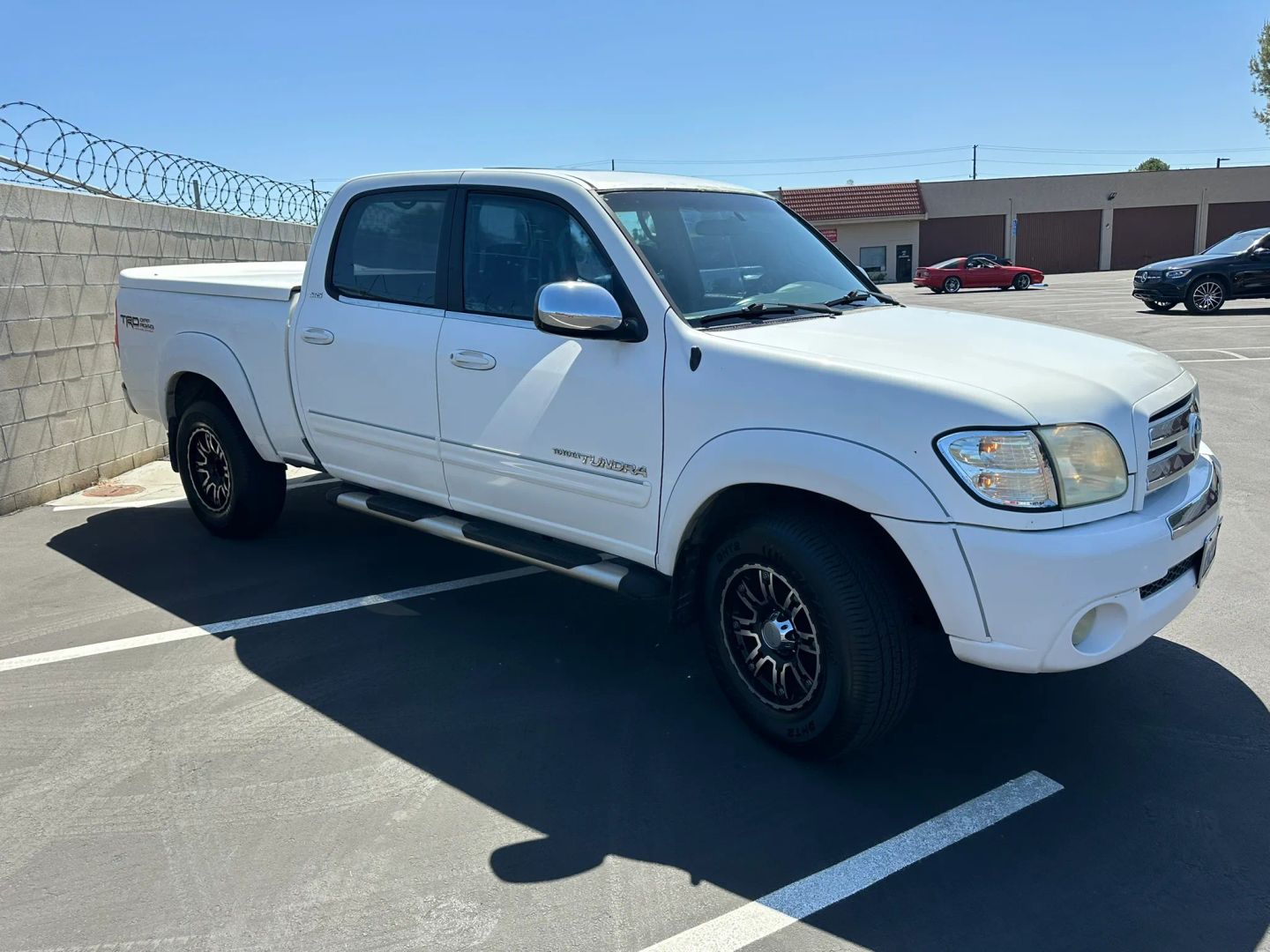 toyota tundra 2004 5TBDT441X4S436112 image toyota tundra 2004 5TBDT441X4S436112 image