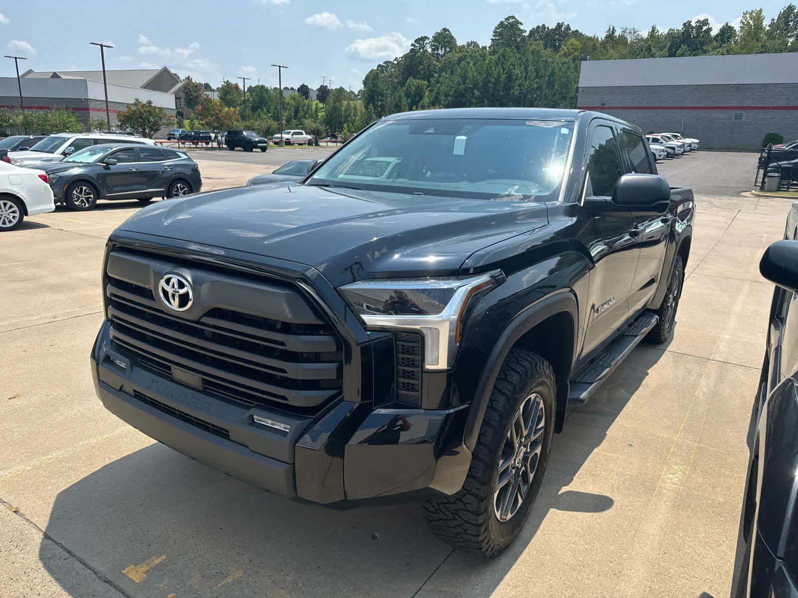 toyota tundra 2024 5TFLA5DB9RX220163 image toyota tundra 2024 5TFLA5DB9RX220163 image