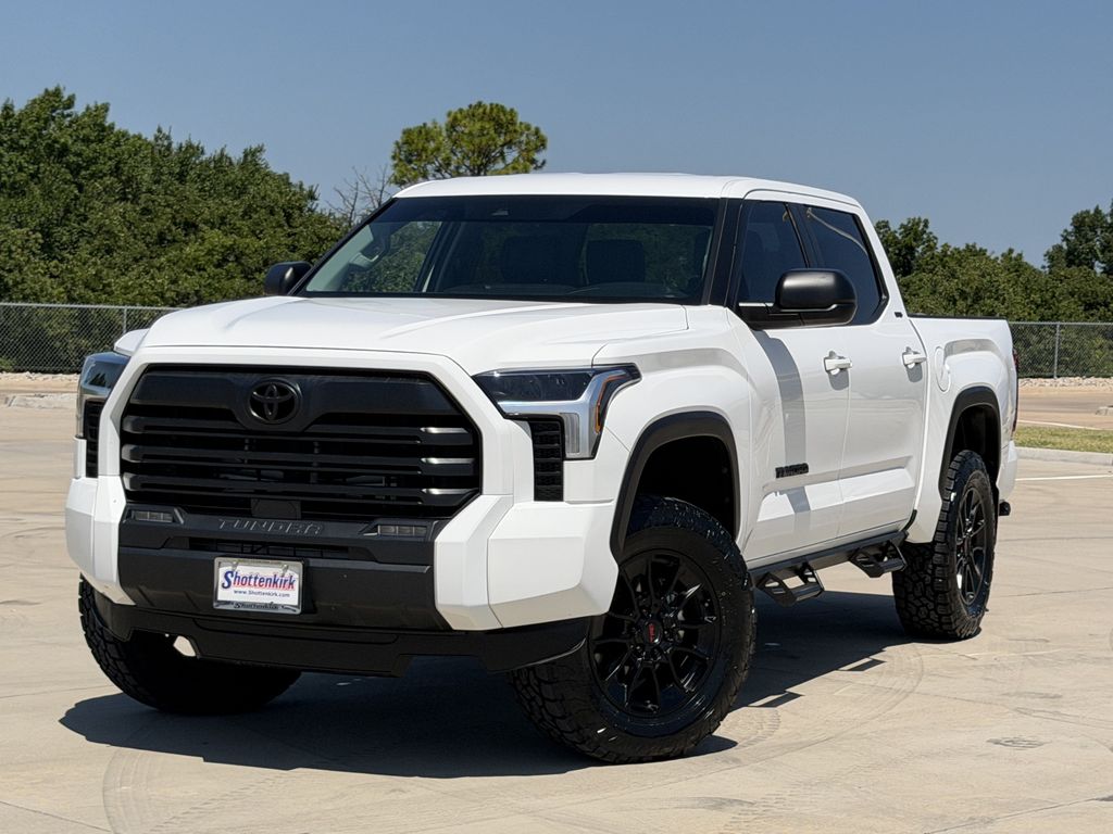 toyota tundra 2024 5TFLA5DB1RX237491 image toyota tundra 2024 5TFLA5DB1RX237491 image