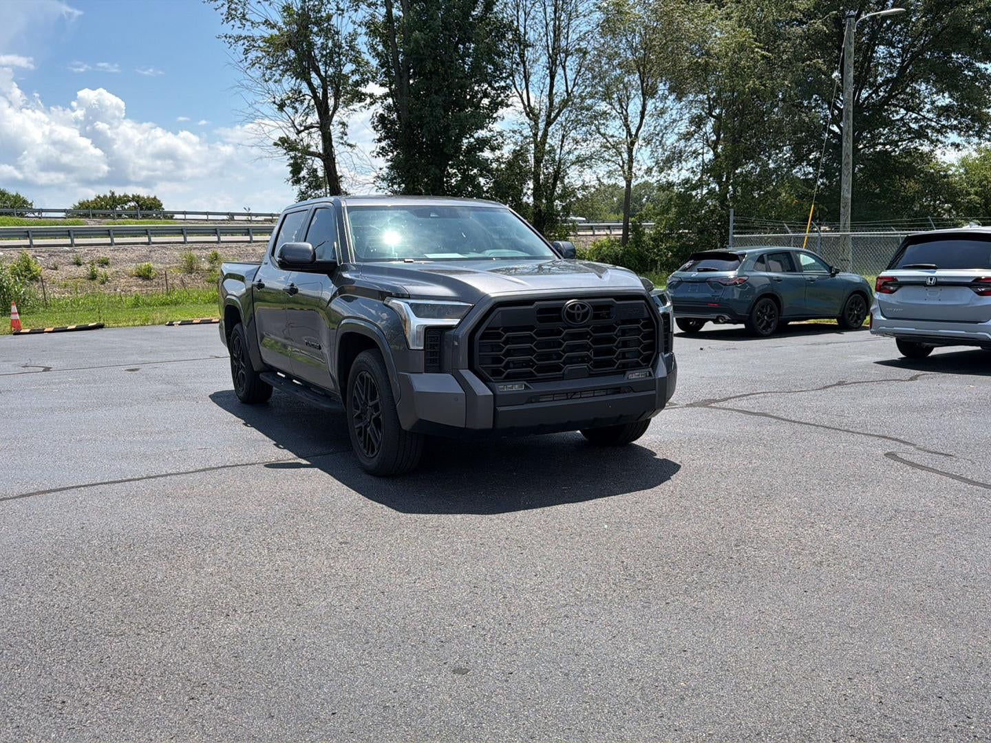 toyota tundra 2024 5TFLA5DB7RX175496 image toyota tundra 2024 5TFLA5DB7RX175496 image