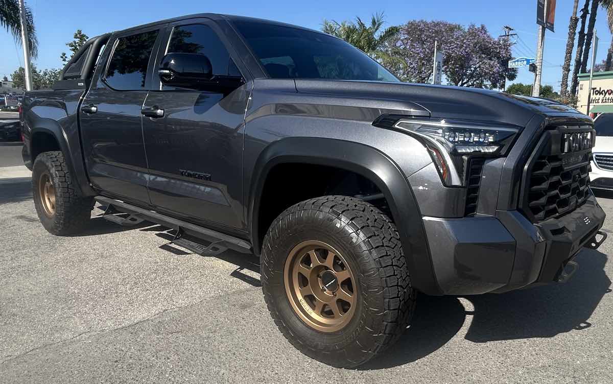 toyota tundra 2024 5TFWA5DB8RX171955 image