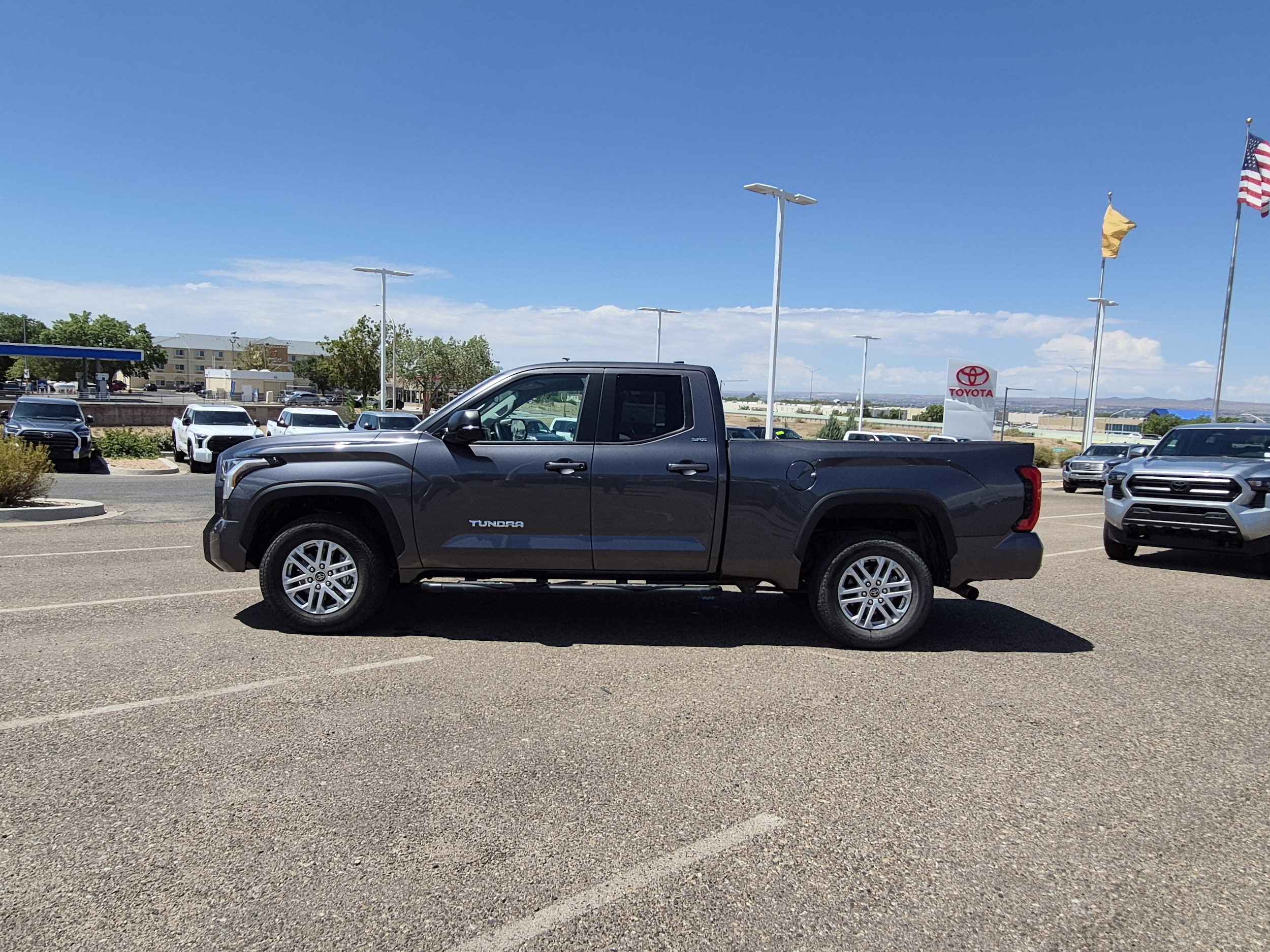 toyota tundra 2024 5TFLA5DA3RX157052 image toyota tundra 2024 5TFLA5DA3RX157052 image