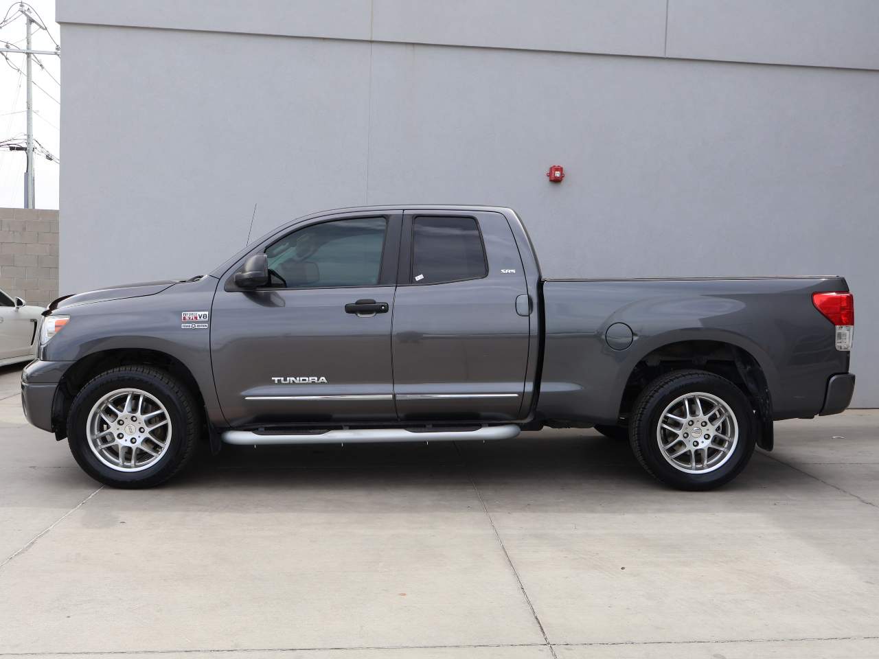 toyota tundra 2011 5TFRY5F16BX099396 image toyota tundra 2011 5TFRY5F16BX099396 image