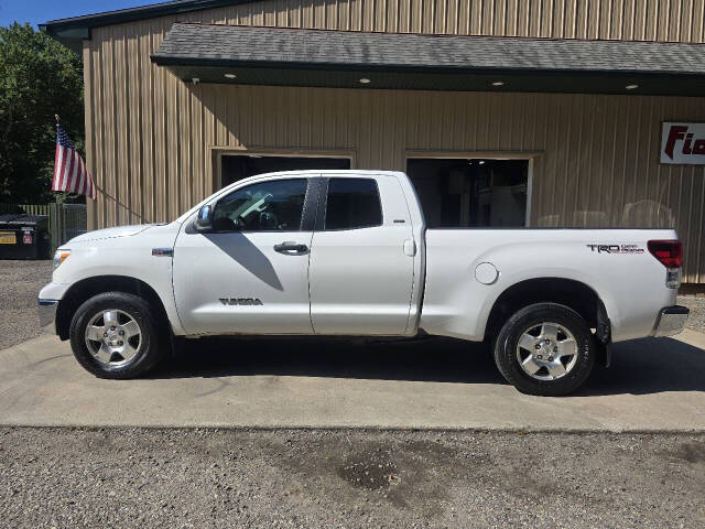 toyota tundra 2011 5TFUY5F15BX199614 image toyota tundra 2011 5TFUY5F15BX199614 image
