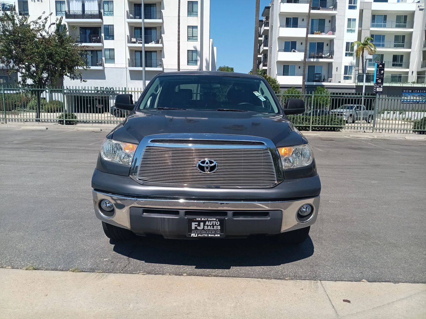 toyota tundra 2011 5TFEM5F12BX034703 image toyota tundra 2011 5TFEM5F12BX034703 image