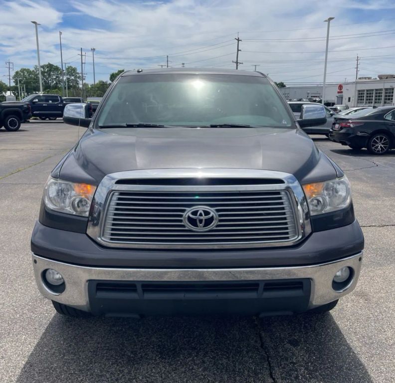 toyota tundra 2011 5TFHY5F11BX203000 image toyota tundra 2011 5TFHY5F11BX203000 image
