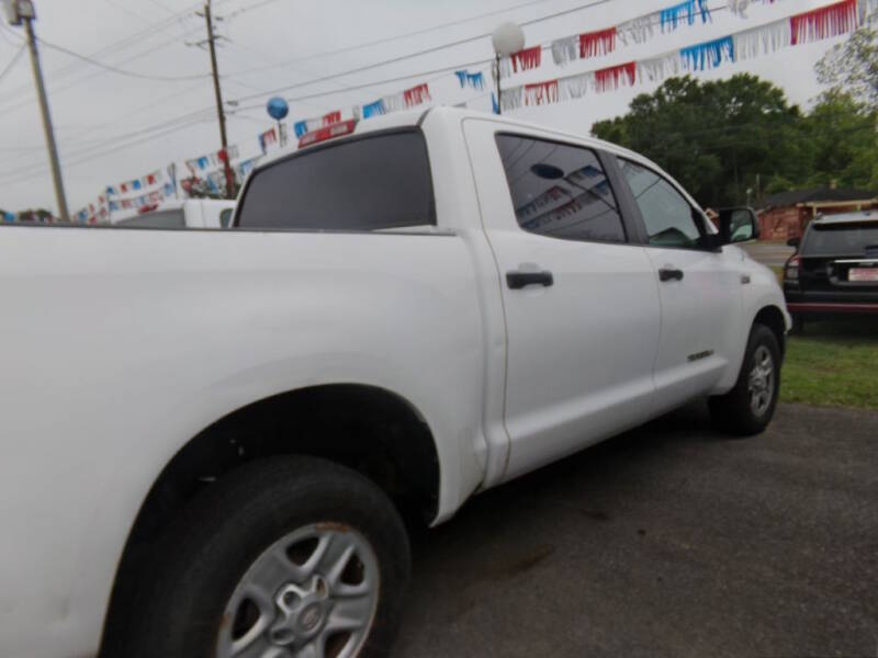 toyota tundra 2011 5TFEY5F18BX104452 image toyota tundra 2011 5TFEY5F18BX104452 image