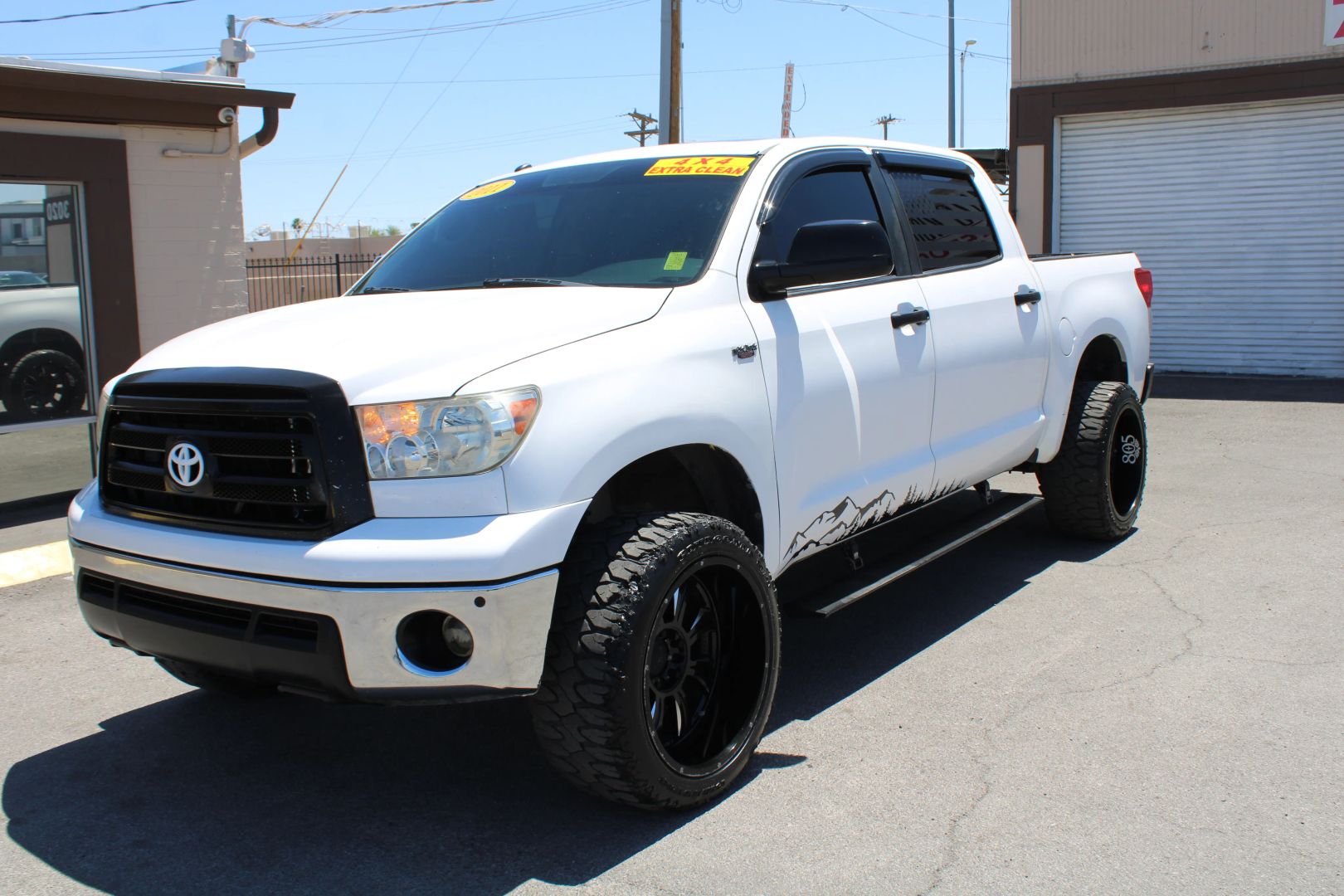 toyota tundra 2011 5TFDY5F17BX162595 image toyota tundra 2011 5TFDY5F17BX162595 image