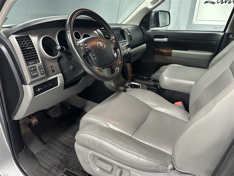 toyota tundra 2011 5TFHY5F13BX202477 image toyota tundra 2011 5TFHY5F13BX202477 image