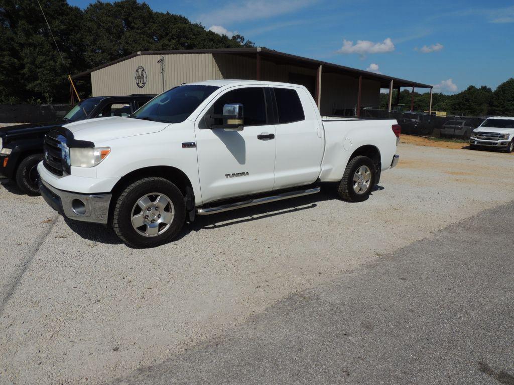 toyota tundra 2013 5TFRM5F11DX067583 image toyota tundra 2013 5TFRM5F11DX067583 image