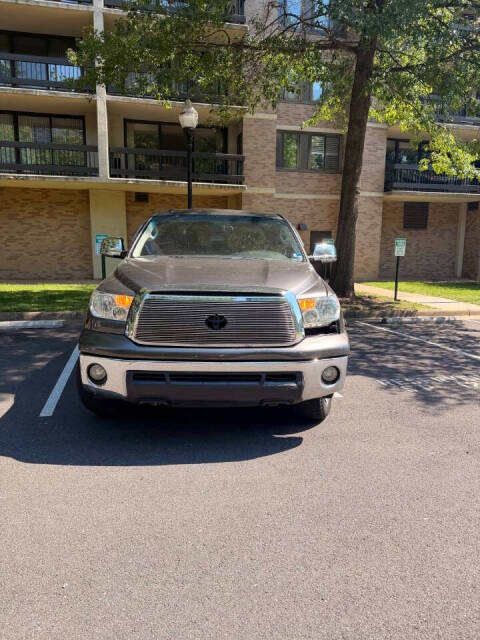 toyota tundra 2013 5TFDM5F18DX040889 image toyota tundra 2013 5TFDM5F18DX040889 image