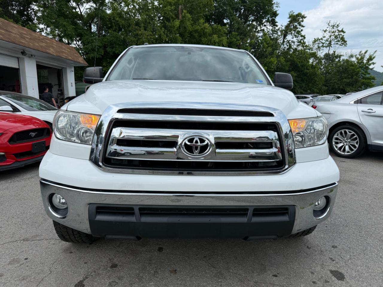 toyota tundra 2013 5TFDY5F15DX274248 image toyota tundra 2013 5TFDY5F15DX274248 image