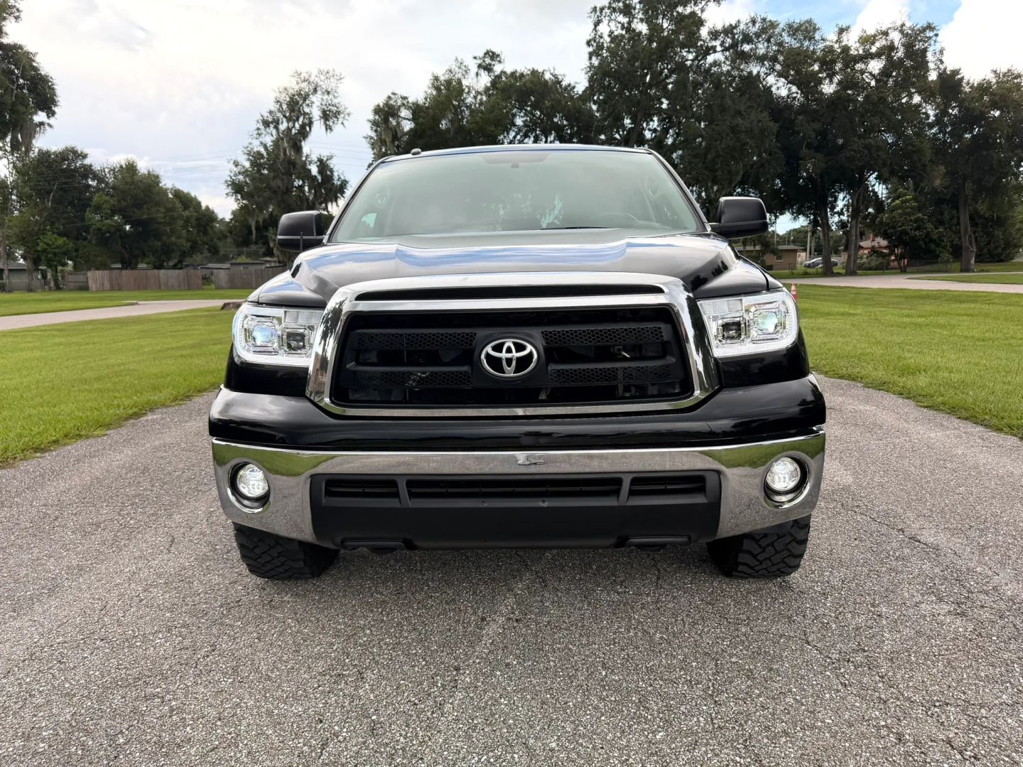 toyota tundra 2013 5TFDY5F19DX322317 image toyota tundra 2013 5TFDY5F19DX322317 image