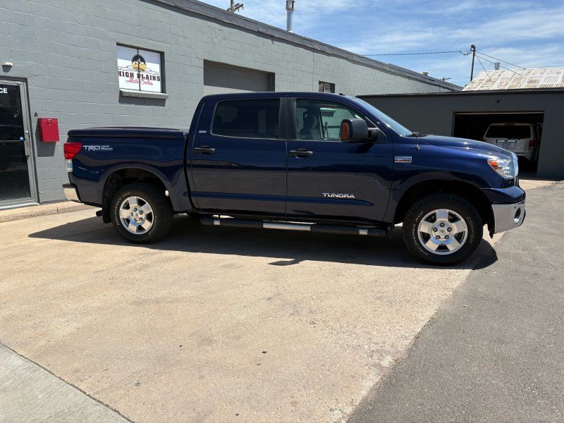 toyota tundra 2010 5TFDW5F16AX136820 image toyota tundra 2010 5TFDW5F16AX136820 image