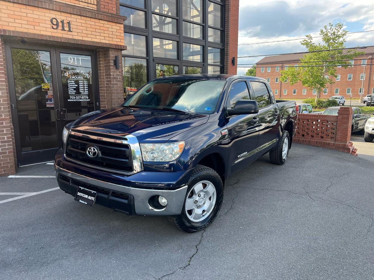 toyota tundra 2010 5TFDY5F12AX152457 image toyota tundra 2010 5TFDY5F12AX152457 image