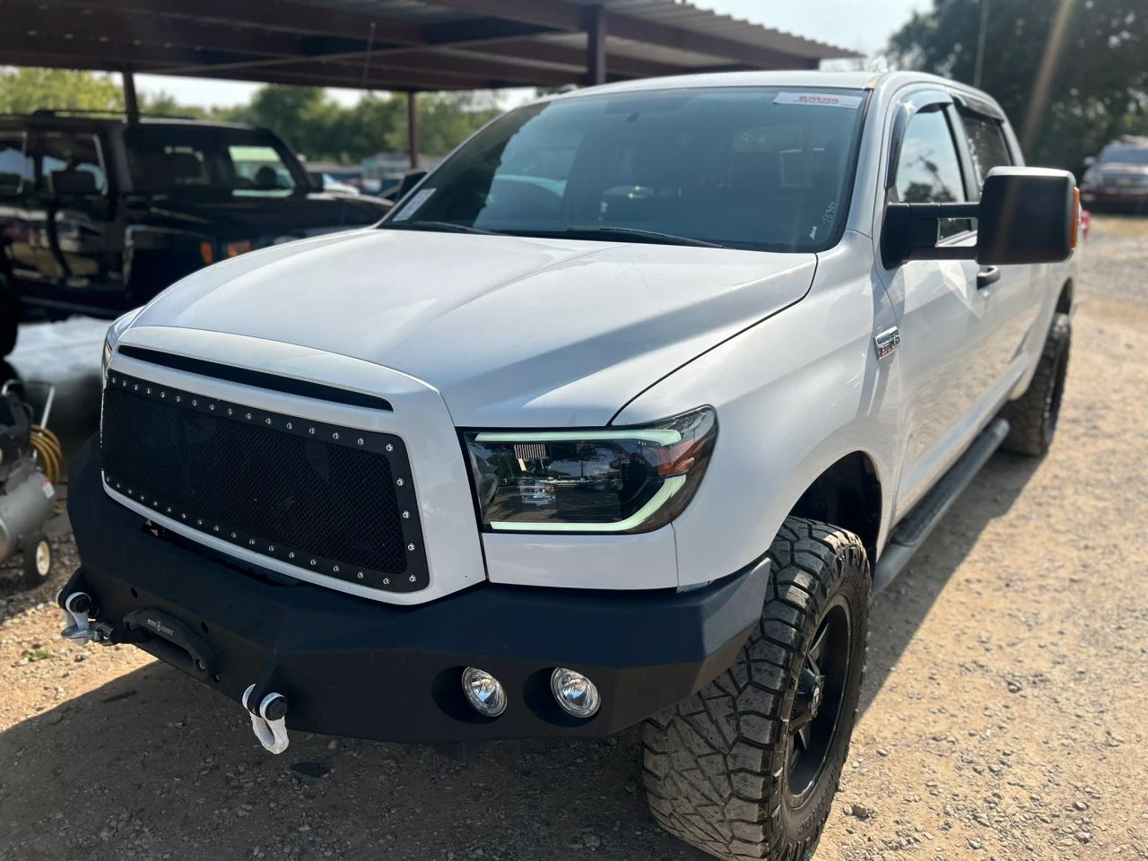 toyota tundra 2010 5TFDY5F15AX149133 image toyota tundra 2010 5TFDY5F15AX149133 image