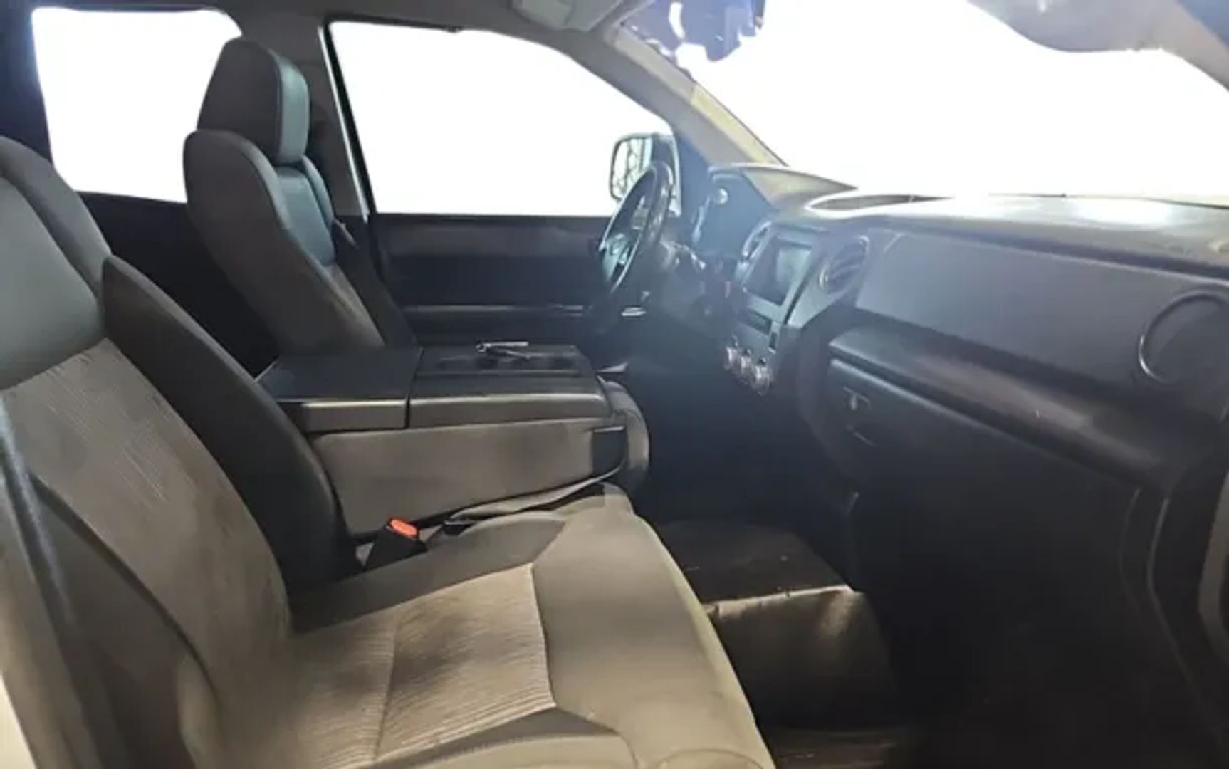 toyota tundra 2014 5TFUY5F10EX353618 image toyota tundra 2014 5TFUY5F10EX353618 image