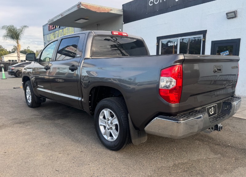 toyota tundra 2014 5TFEM5F14EX070381 image toyota tundra 2014 5TFEM5F14EX070381 image