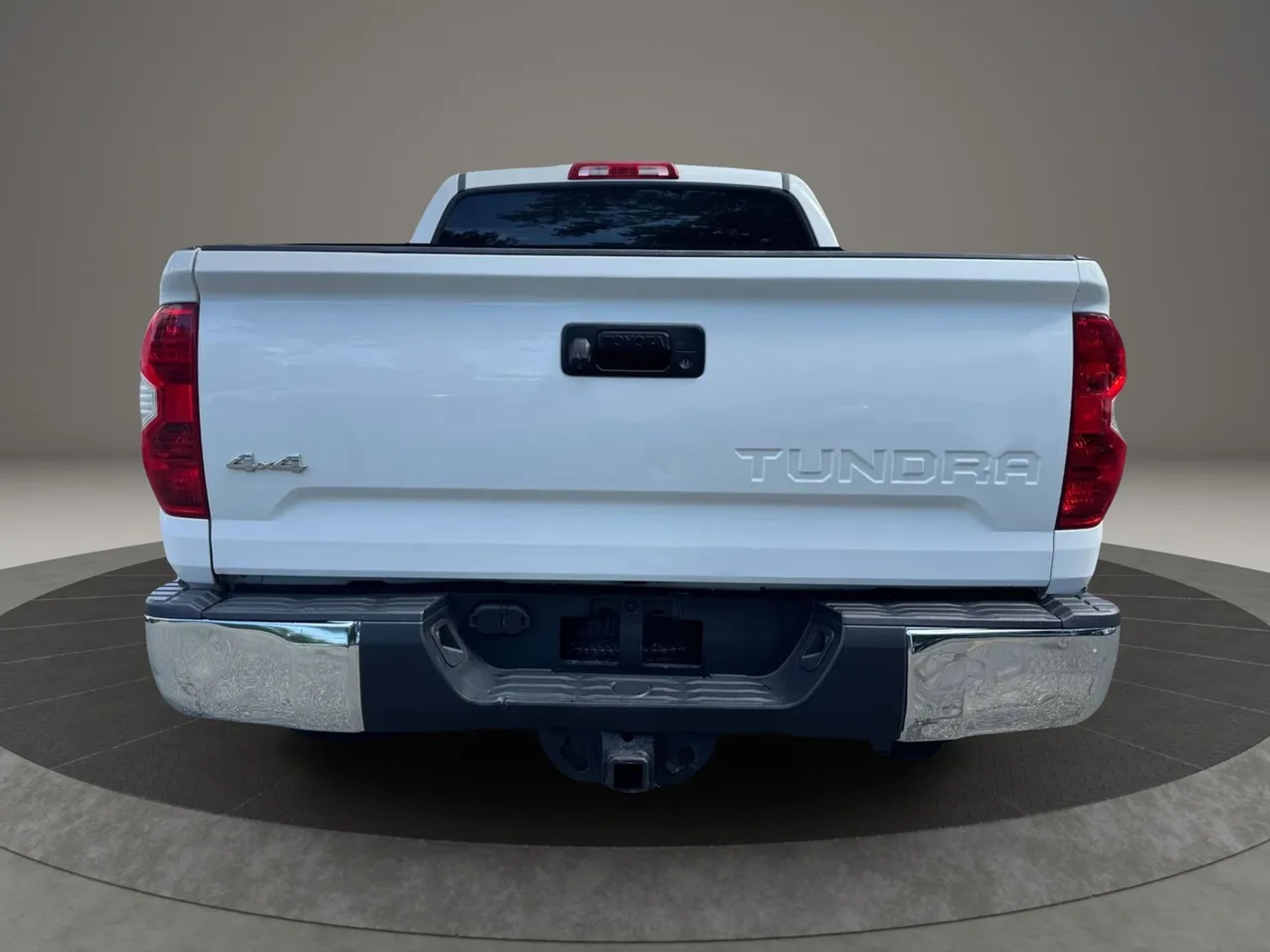 toyota tundra 2014 5TFDW5F15EX362045 image toyota tundra 2014 5TFDW5F15EX362045 image