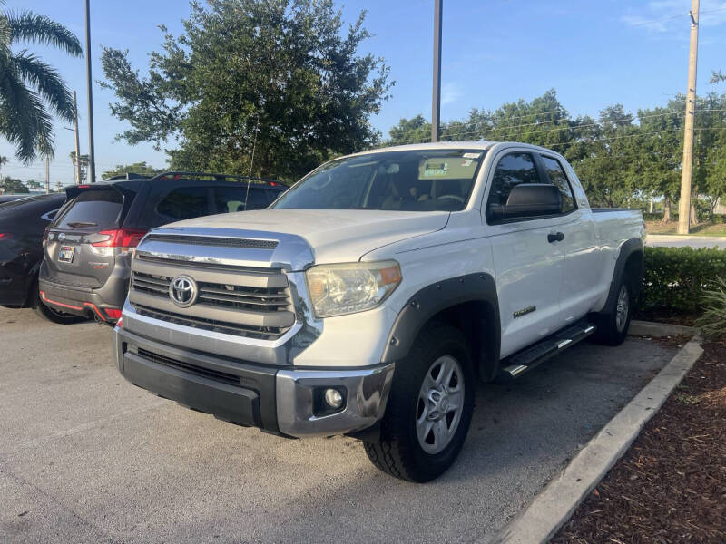 toyota tundra 2014 5TFRM5F10EX081136 image toyota tundra 2014 5TFRM5F10EX081136 image