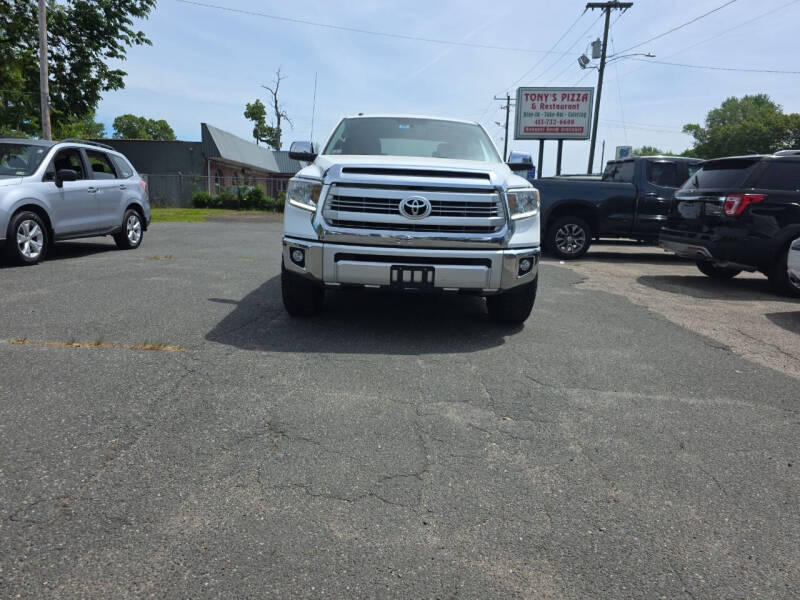 toyota tundra 2014 5TFAY5F18EX384957 image toyota tundra 2014 5TFAY5F18EX384957 image
