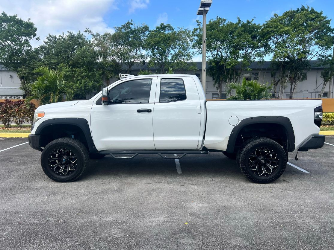 toyota tundra 2014 5TFRM5F19EX080857 image toyota tundra 2014 5TFRM5F19EX080857 image