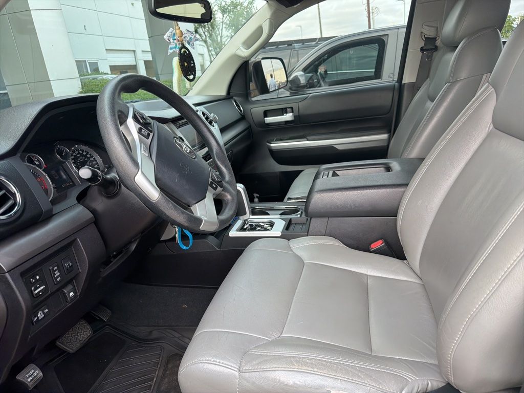 toyota tundra 2014 5TFDW5F18EX393791 image toyota tundra 2014 5TFDW5F18EX393791 image