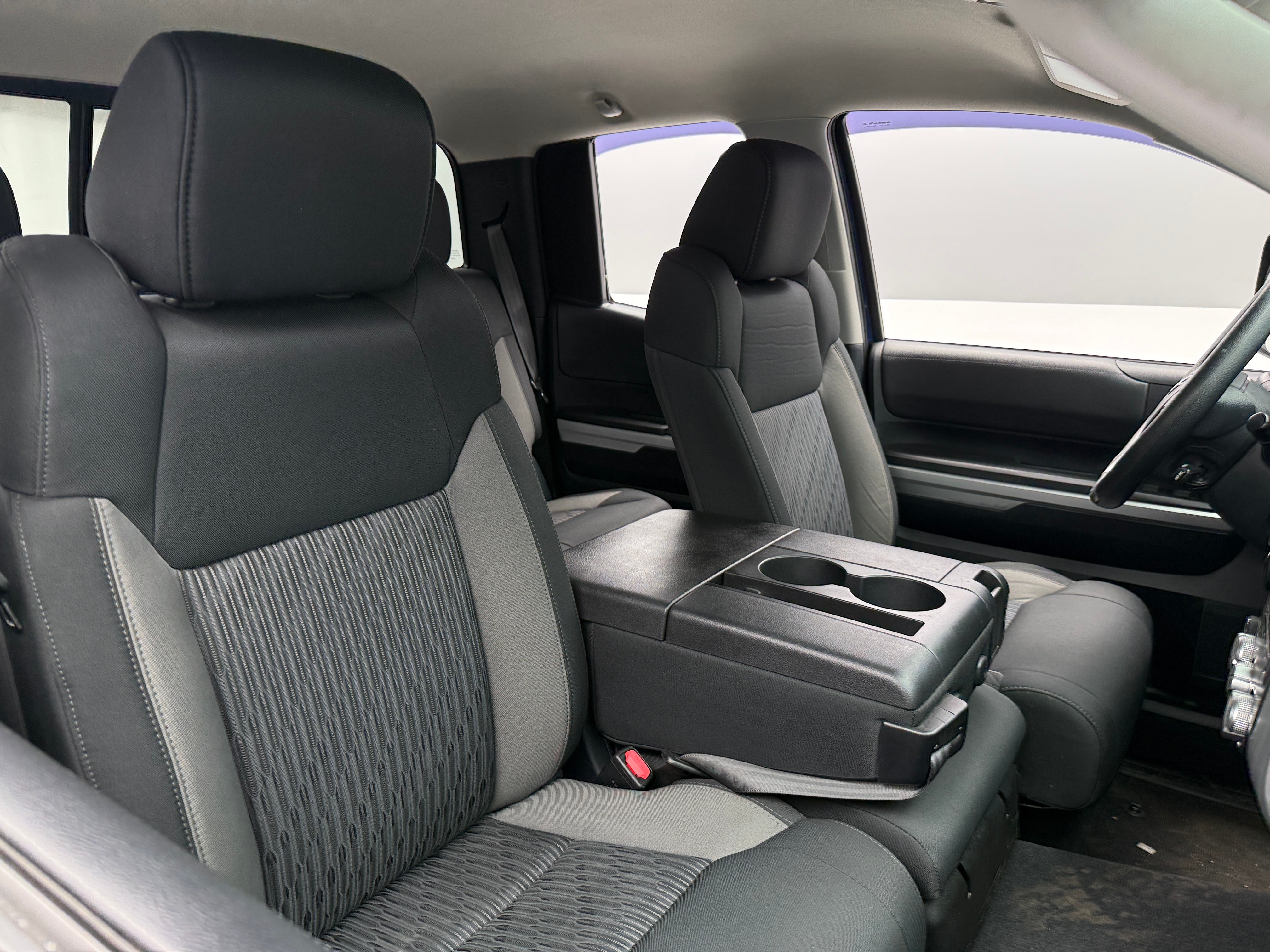 toyota tundra 2014 5TFUY5F15EX377624 image toyota tundra 2014 5TFUY5F15EX377624 image