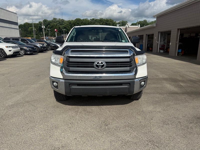 toyota tundra 2015 5TFDY5F12FX438803 image toyota tundra 2015 5TFDY5F12FX438803 image