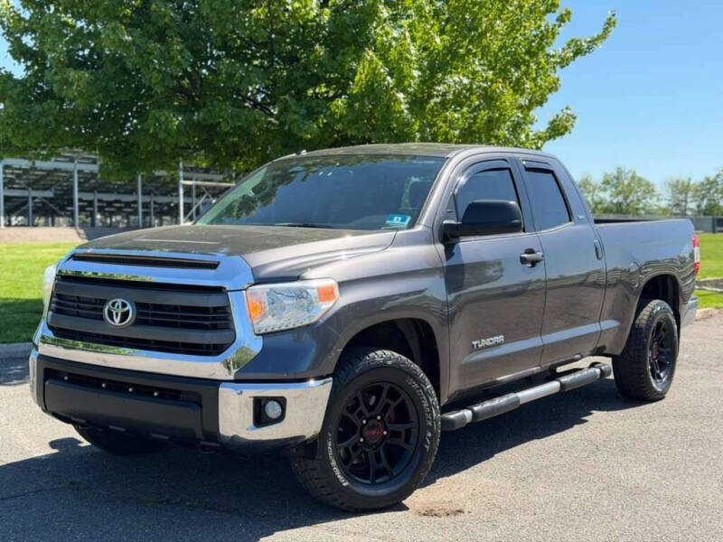 toyota tundra 2015 5TFUM5F17FX061557 image toyota tundra 2015 5TFUM5F17FX061557 image