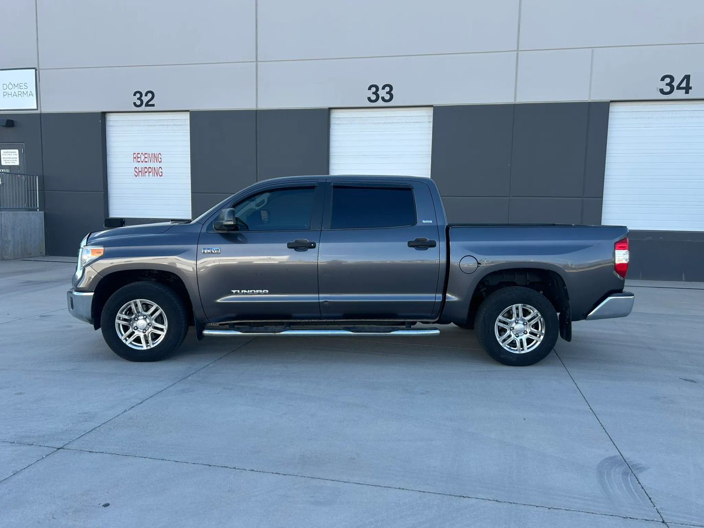 toyota tundra 2015 5TFEY5F14FX181437 image toyota tundra 2015 5TFEY5F14FX181437 image