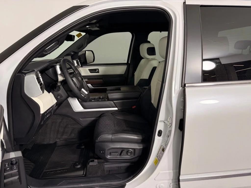 toyota tundra 2025 5TFVC5DB7SX108213 image toyota tundra 2025 5TFVC5DB7SX108213 image
