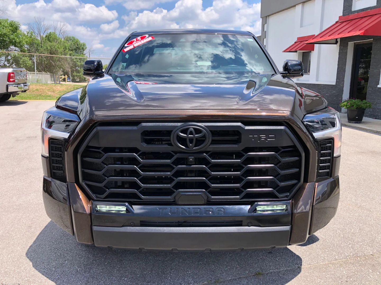 toyota tundra 2025 5TFWC5DB9SX102093 image toyota tundra 2025 5TFWC5DB9SX102093 image