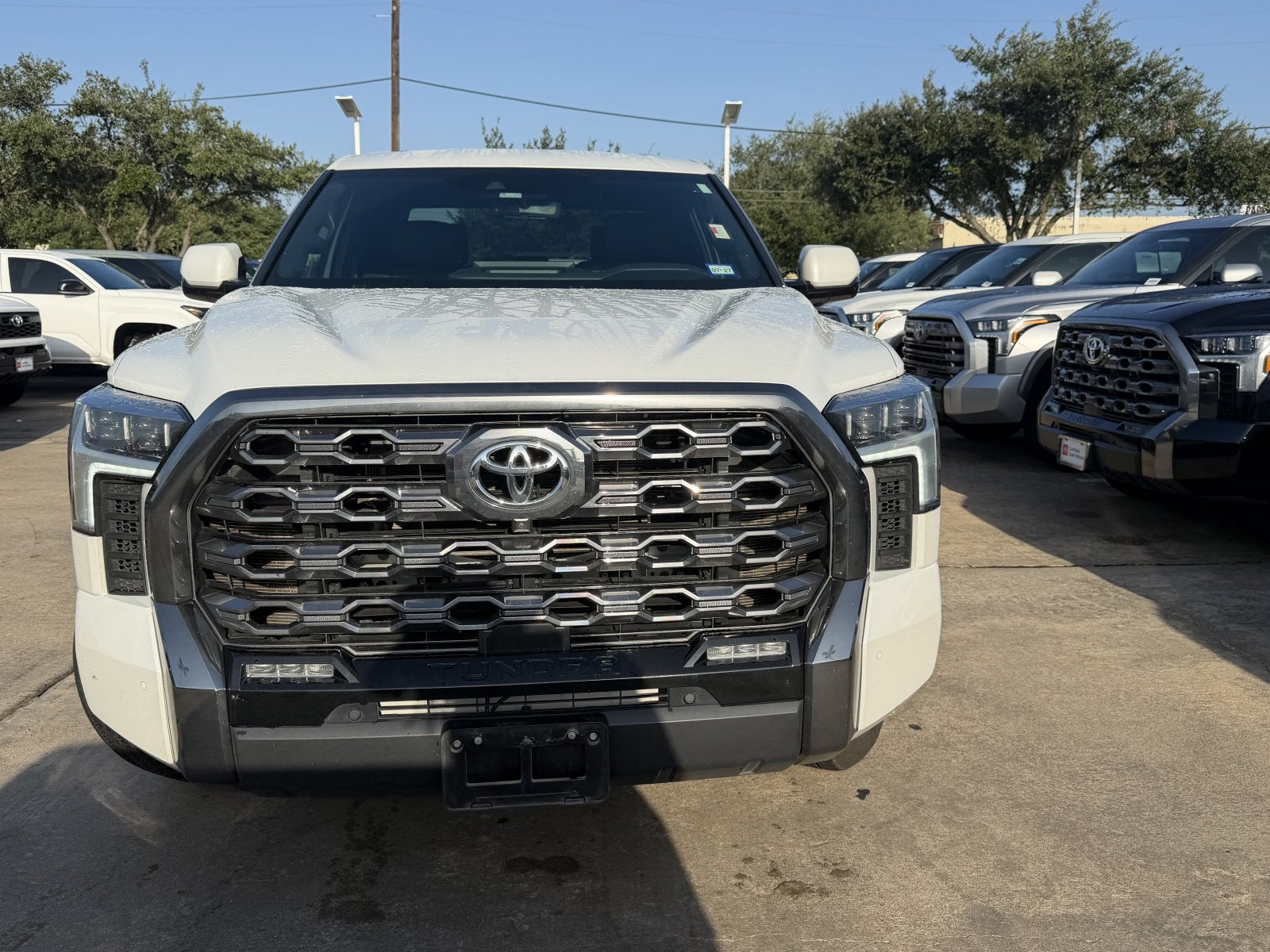 toyota tundra 2025 5TFNA5DB8SX328689 image toyota tundra 2025 5TFNA5DB8SX328689 image