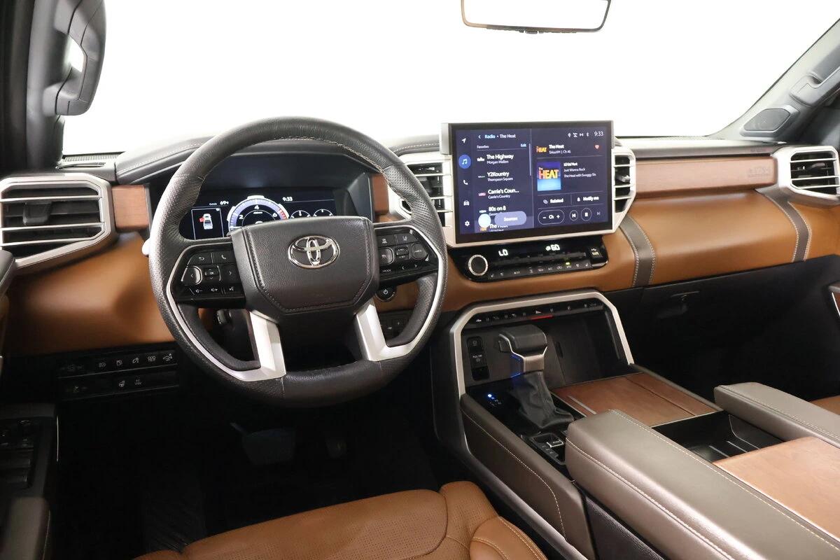 toyota tundra 2025 5TFMC5DBXSX106225 image toyota tundra 2025 5TFMC5DBXSX106225 image