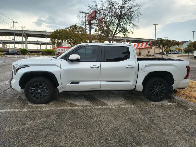 toyota tundra 2025 5TFNA5DB4SX246488 image toyota tundra 2025 5TFNA5DB4SX246488 image